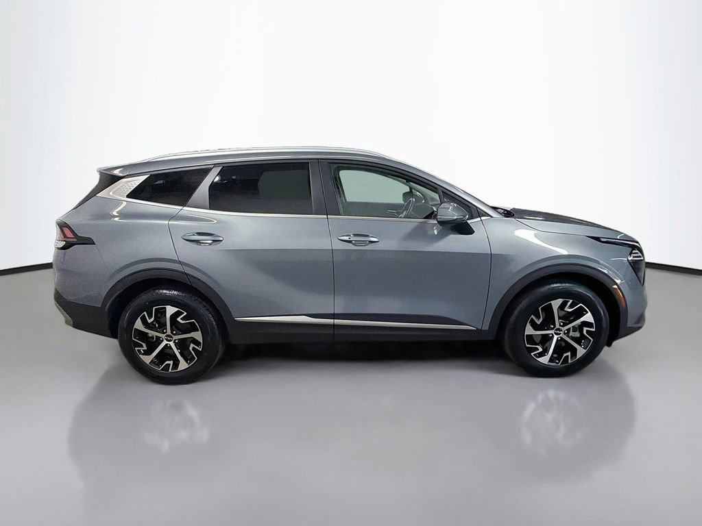 Used 2024 Kia Sportage EX AWD/4WD image 10