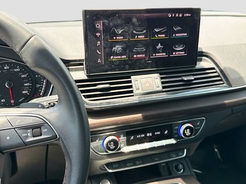 Used 2023 Audi Q5 2.0T Premium AWD/4WD image 26