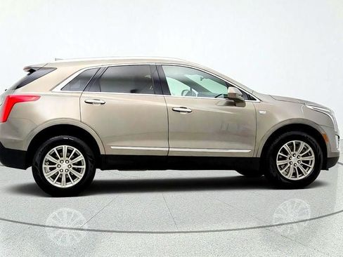 Used 2019 Cadillac XT5 Luxury FWD image 4