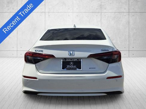Used 2025 Honda Civic Sport image 4
