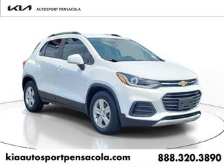 Used 2022 Chevrolet Trax LT w/ LT Convenience Package FWD video 1