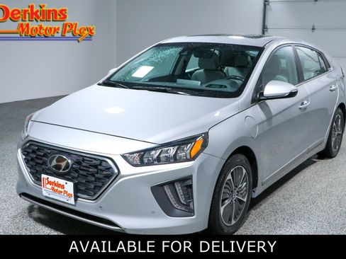 Used 2022 Hyundai Ioniq Limited FWD image 1