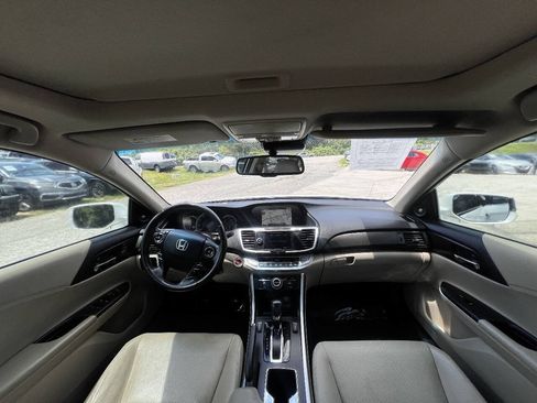 Used 2013 Honda Accord Touring image 12