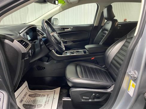 Used 2023 Ford Edge SEL image 9