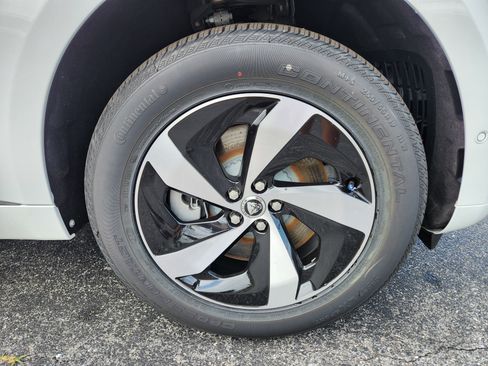 New 2026 Jaguar F-PACE R-Dynamic S image 5