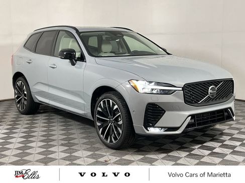 Used 2026 Volvo XC60 B5 Ultra w/ Protection Package Premier image 2