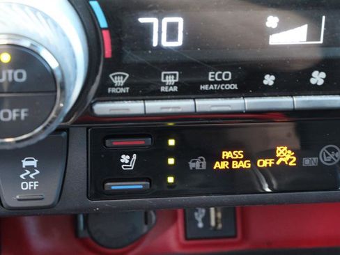 Used 2023 Toyota RAV4 TRD Off-Road w/ TRD Off-Road Weather Package AWD/4WD image 31