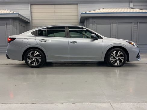 Certified 2025 Subaru Legacy Premium AWD/4WD image 8