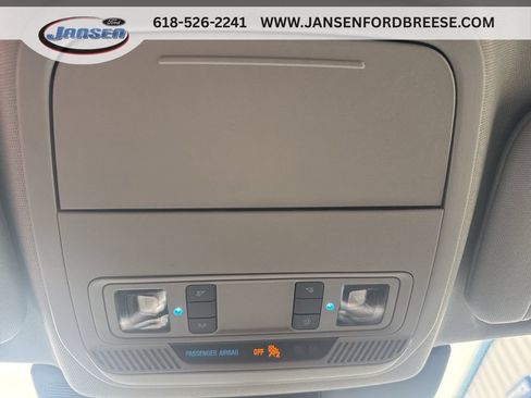 Used 2023 Ford Explorer XLT w/ Equipment Group 202A AWD/4WD image 27