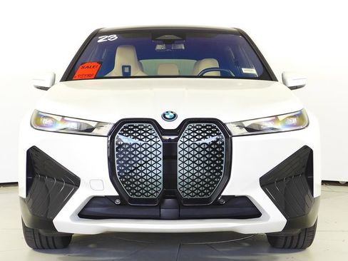 Used 2023 BMW iX xDrive50 w/ Sport Package image 3