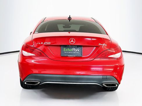 Used 2019 Mercedes-Benz CLA 250 4MATIC image 7