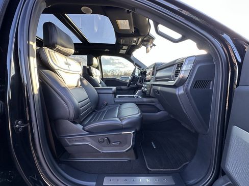 Used 2024 Ford F350 Platinum image 18
