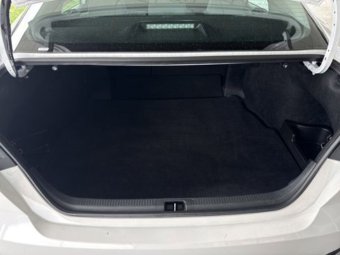Used 2025 Toyota Camry LE image 30