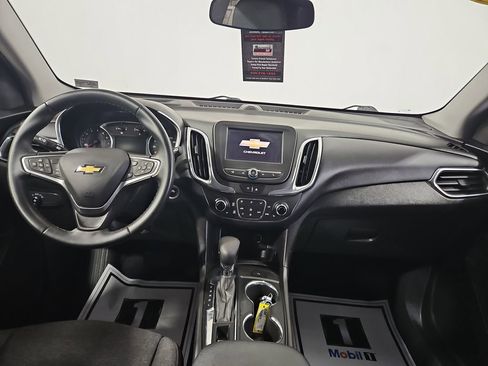Used 2023 Chevrolet Equinox LT AWD/4WD image 13