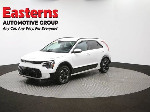 Used 2023 Kia Niro Wind w/ Wind Preserve Package FWD image 55