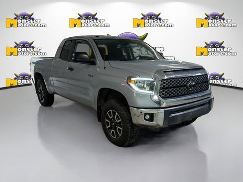 Used 2018 Toyota Tundra SR5 image 3