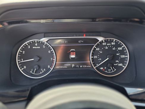 Used 2023 Nissan Pathfinder SL FWD image 22