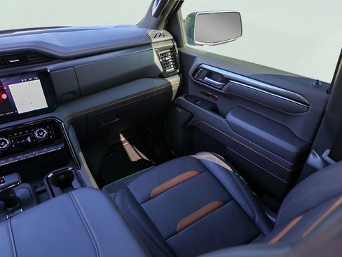 Used 2026 GMC Sierra 1500 AT4 w/ AT4 Premium Package AWD/4WD image 30