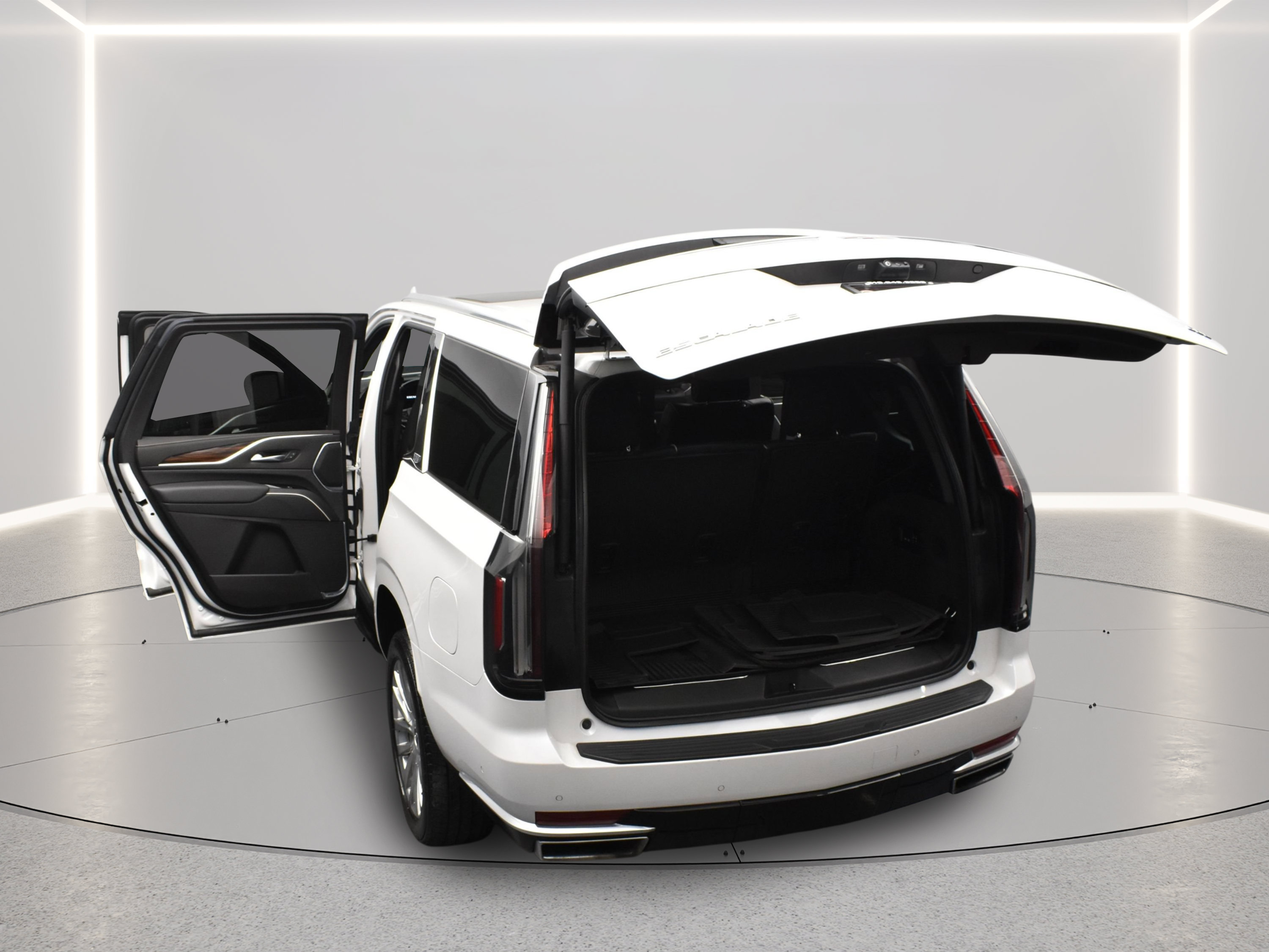Used 2022 Cadillac Escalade Premium Luxury AWD/4WD image 33