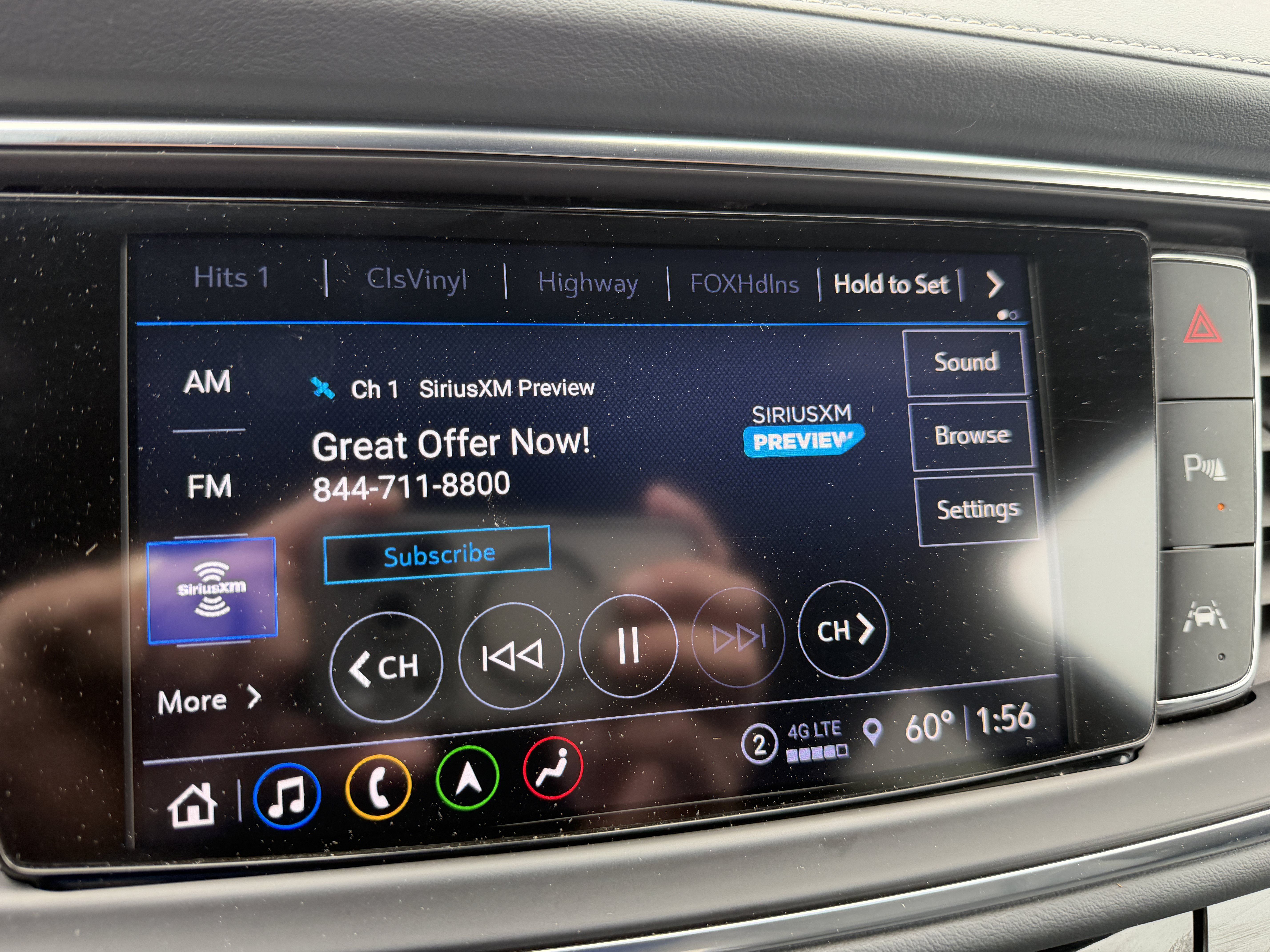 Used 2023 Buick Enclave Essence w/ Experience Buick Package AWD/4WD image 23