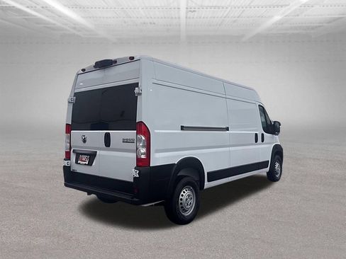 Used 2024 RAM ProMaster 2500 FWD image 7