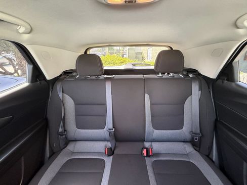 Used 2025 Chevrolet TrailBlazer LT FWD image 37