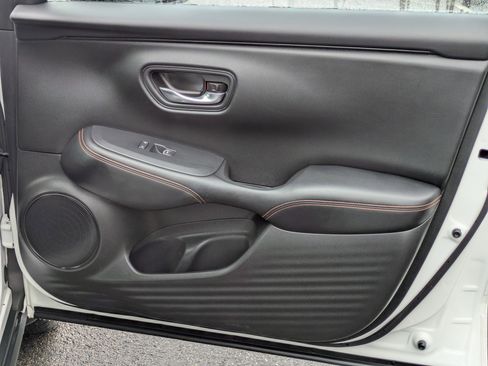 Used 2023 Honda HR-V Sport image 29