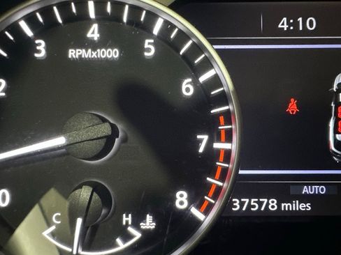Used 2024 Nissan Pathfinder SL AWD/4WD image 22