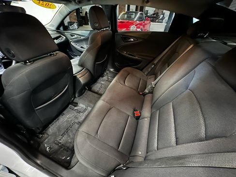 Used 2021 Chevrolet Malibu RS FWD image 11