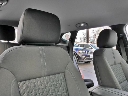 Used 2022 Chevrolet Blazer LT image 14