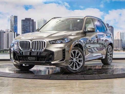Used 2026 BMW X5 xDrive40i w/ M Sport Package AWD/4WD image 2