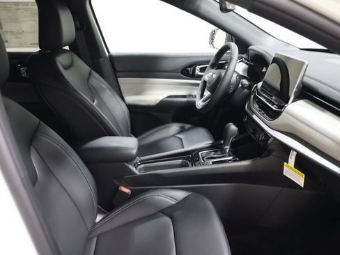 New 2026 Jeep Compass Limited AWD/4WD image 18