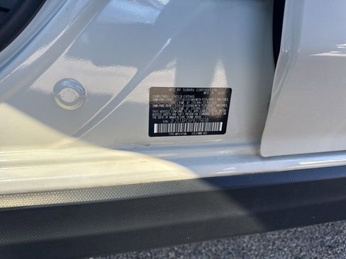 Used 2023 Subaru Crosstrek 2.0i Premium image 19