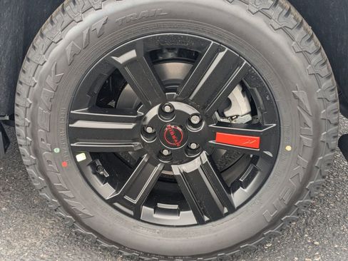 New 2026 Nissan Rogue Rock Creek image 9