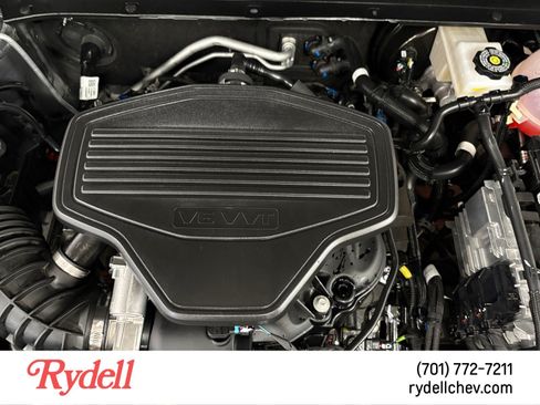 Used 2025 Chevrolet Blazer RS w/ Driver Confidence II Package AWD/4WD image 19