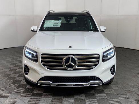 Used 2026 Mercedes-Benz GLB 250 4MATIC image 6