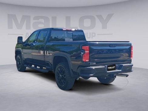 Used 2025 Chevrolet Silverado 2500 LTZ w/ Trail Boss Package AWD/4WD image 3
