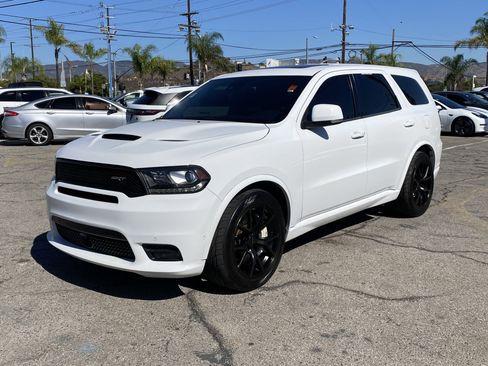 Used 2018 Dodge Durango SRT w/ Technology Group image 2