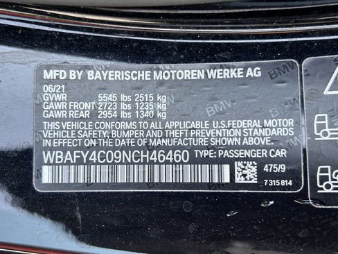 Used 2022 BMW M850i xDrive Convertible w/ M Carbon Exterior Package AWD/4WD image 32