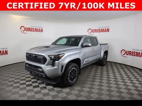 Used 2024 Toyota Tacoma TRD Sport w/ TRD Sport Upgrade Package AWD/4WD image 4