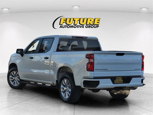 Used 2022 Chevrolet Silverado 1500 Custom image 7
