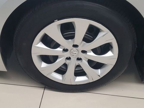 Used 2024 Toyota Corolla LE image 4