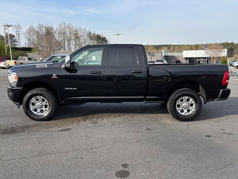 Used 2024 RAM 3500 Laramie AWD/4WD image 23
