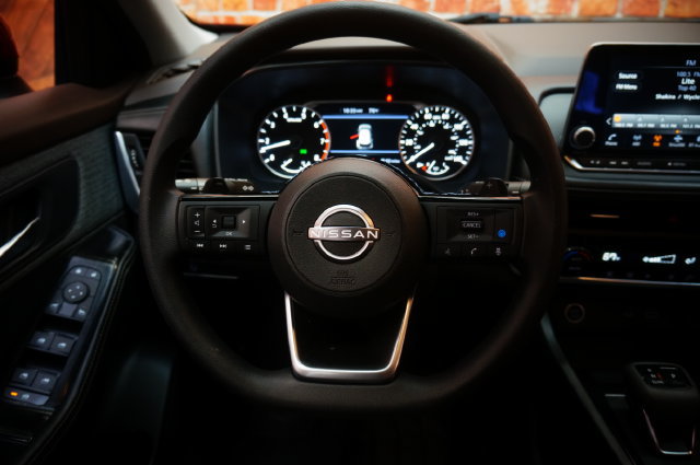 Certified 2023 Nissan Rogue SV AWD/4WD image 11