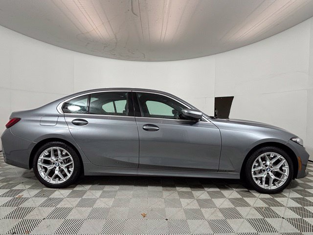Used 2026 BMW 330i xDrive Sedan w/ Premium Package AWD/4WD image 8