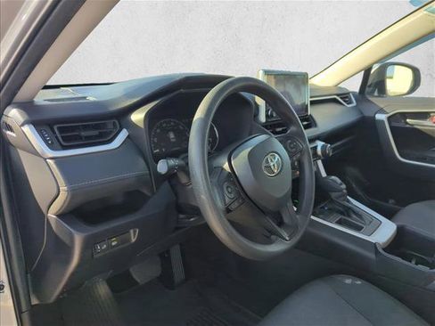 Used 2024 Toyota RAV4 XLE FWD image 13