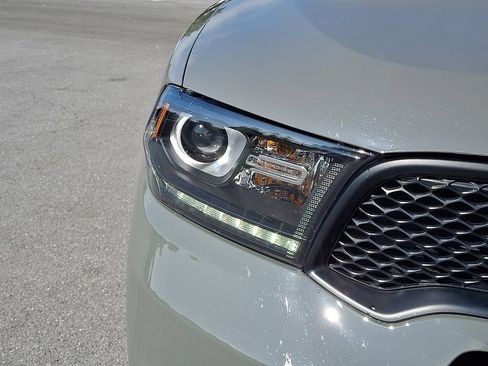 Used 2019 Dodge Durango R/T w/ Technology Group AWD/4WD image 12