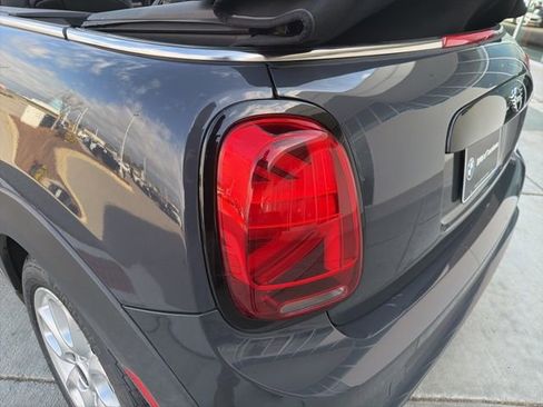 Used 2019 MINI Cooper S image 11