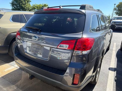 Used 2014 Subaru Outback 3.6R Limited AWD/4WD image 5