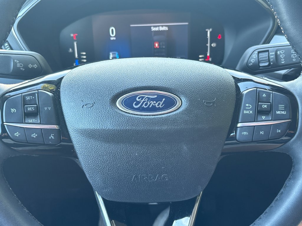 Certified 2023 Ford Escape Active AWD/4WD image 5